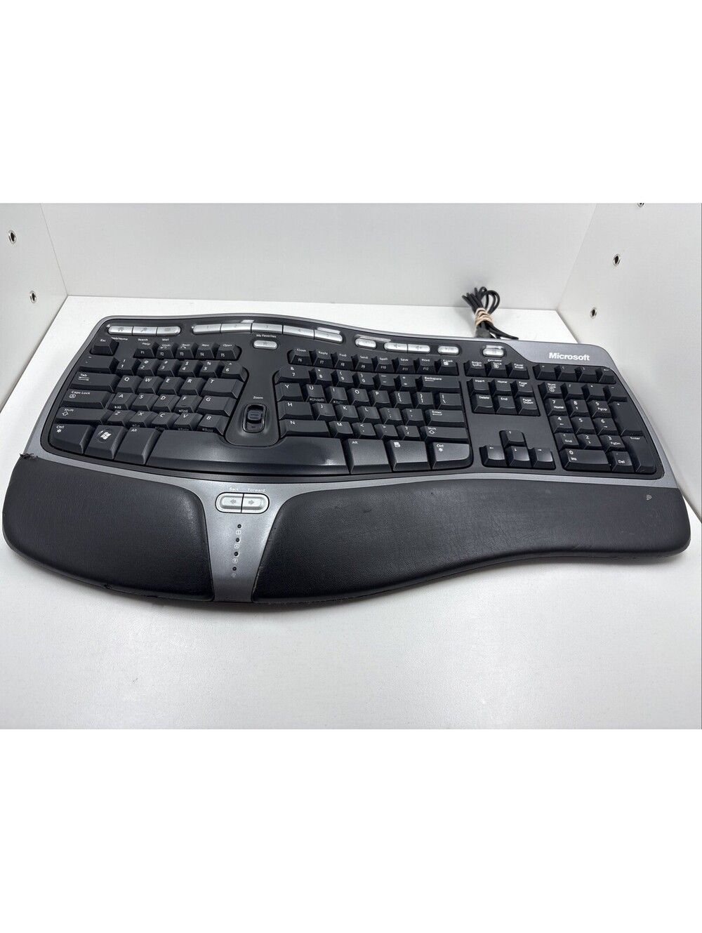 Microsoft KU-0462 Natural Black Ergonomic Wired Keyboard 4000 v1.0 6102 Tested